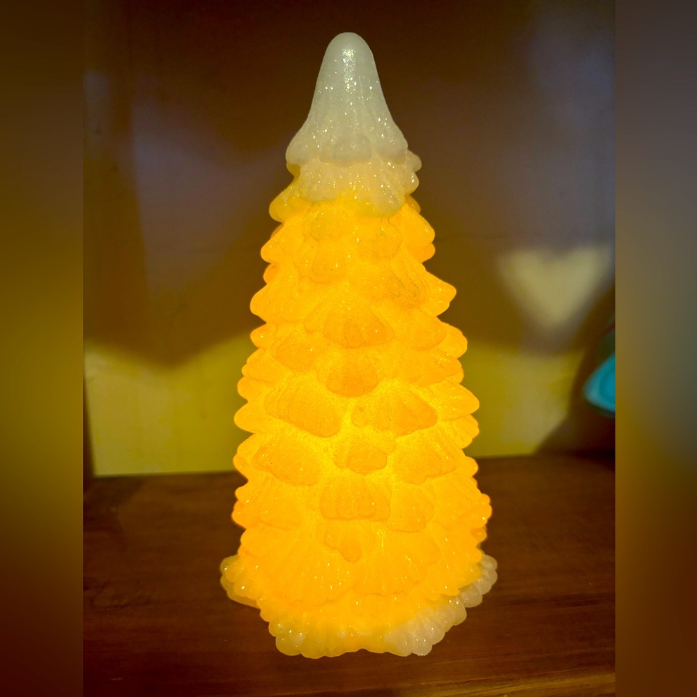 Glittery Tree that illuminates to resemble burning/flickering candle